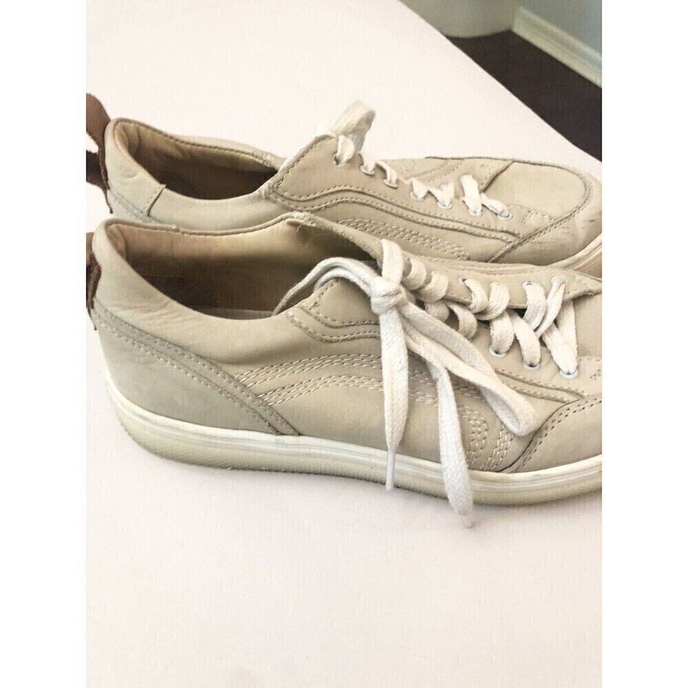 Roolee Women’s Size 9 Lace Up Sneaker Shoes Leather Comfort Support 39 Nude